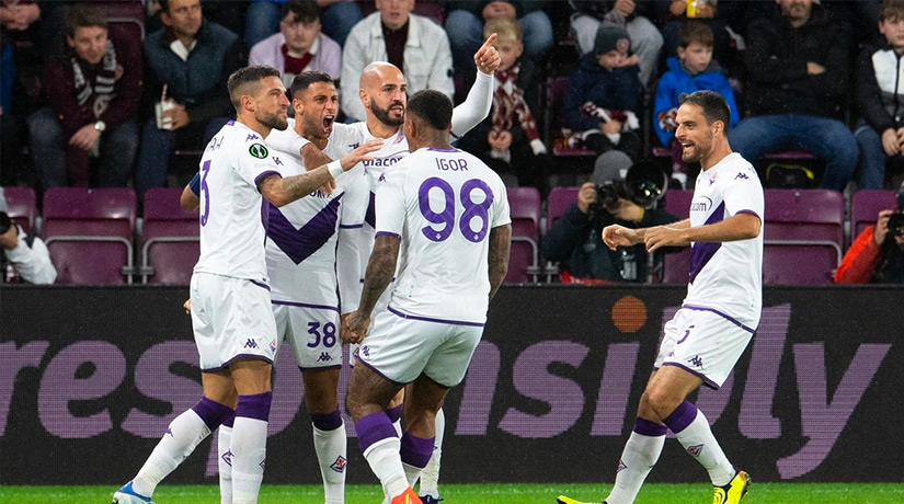 “Fiorentina” pirms došanās uz Rīgu izcīna svarīgu uzvaru Itālijas čempionātā