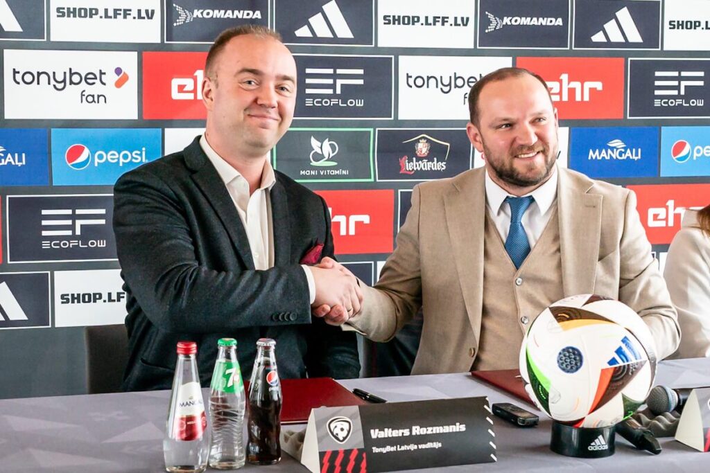 "Tonybet Fan" kļuvis par Latvijas nacionālo vīriešu un sieviešu futbola izlašu ģenerālsponsoru